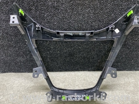 ФОТО Накладка торпедо під магнітолу для Hyundai Elantra V MD (10-16) Київ