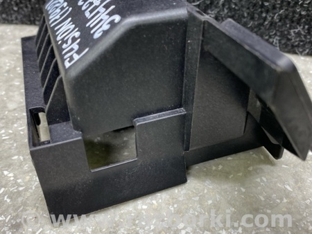 ФОТО Кронштейн датчика слепых зон для Ford Fusion USA 2 поколение (12-20) Київ