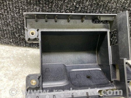 ФОТО Кронштейн датчика слепых зон для Ford Fusion USA 2 поколение (12-20) Київ