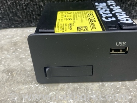 ФОТО USB адаптер для Mazda CX-30 (2019-...) Київ