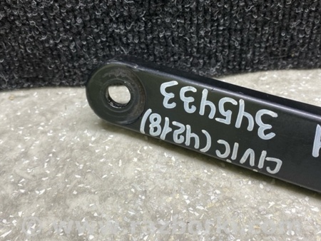 ФОТО Повідець склоочисника передній для Honda Civic X cедан FC1/FC2/FC3/FC4 (15-22) Київ