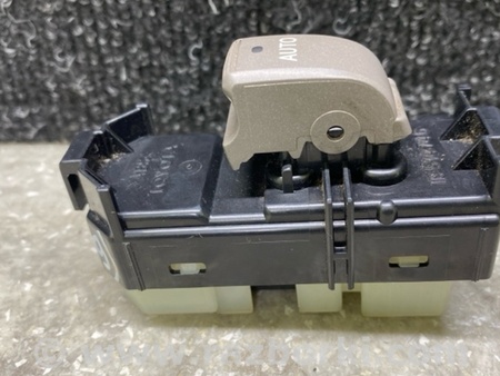 ФОТО Кнопка склопідіймача для Lexus GX Київ