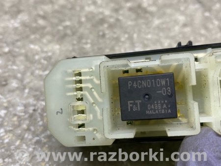 ФОТО Кнопка склопідіймача для Lexus GX Київ