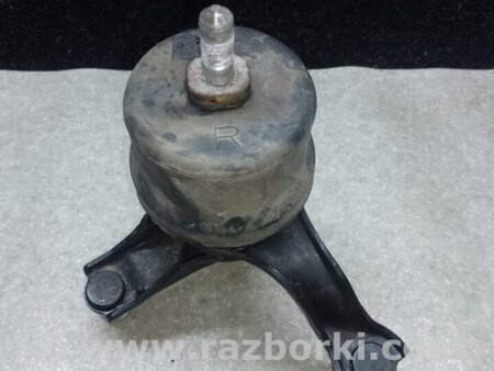 ФОТО Подушка двигуна для Toyota Sienna (03-10) Київ