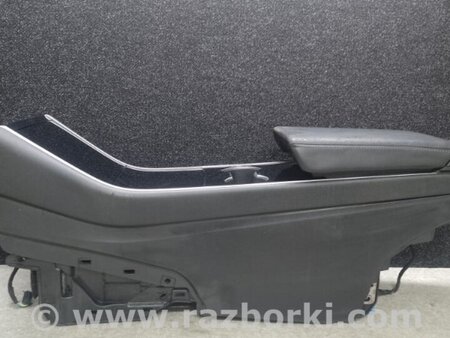 ФОТО Підлокітник для Tesla Model Y Київ