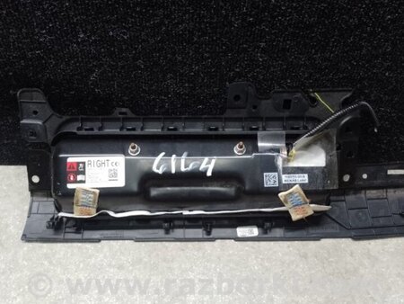 ФОТО Подушка безпеки в коліна для Tesla Model Y Київ