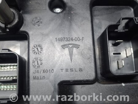 ФОТО Блок комфорту для Tesla Model Y Київ