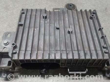 ФОТО Блок комфорту для Tesla Model Y Київ