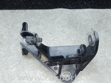 ФОТО Кронштейн блоку ABS для Tesla Model Y Київ