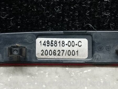 ФОТО катафот R правий для Tesla Model Y Київ