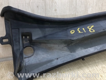 ФОТО Пластик під лобове скло / Жабо для Toyota Sequoia (08-17) Київ