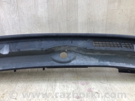 ФОТО Пластик під лобове скло / Жабо для Toyota Sequoia (08-17) Київ