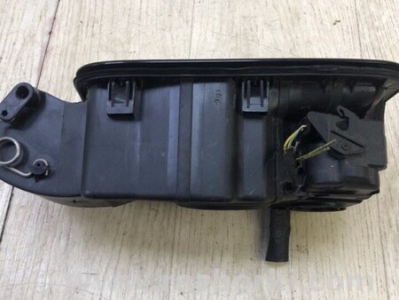 ФОТО Лючок паливного бака для Mercedes-Benz C-CLASS W204 (07-14) Київ