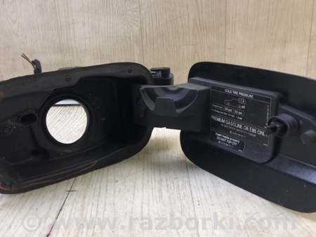 ФОТО Лючок паливного бака для Mercedes-Benz C-CLASS W204 (07-14) Київ