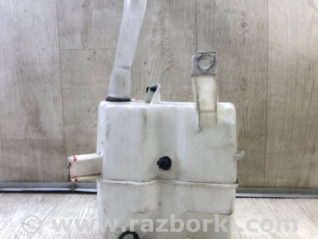 ФОТО Бачок омивача для Toyota Prius III XW30 (09-15) Київ