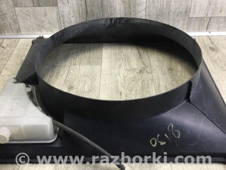 ФОТО Дифузор вентилятора основного радіатора для Toyota Tundra Київ