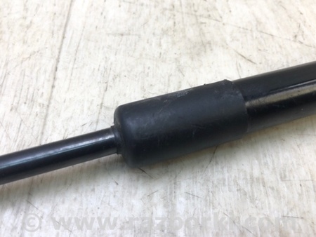 ФОТО Амортизатор кришки багажника для Volvo S60 Київ