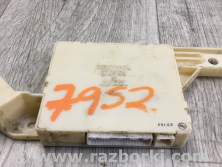 ФОТО Блок електронний для Toyota Avalon XX30 (12.2004-10.2012) Київ