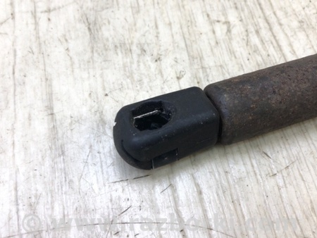 ФОТО Амортизатор кришки багажника для Hyundai Santa Fe I SM (00-06) Київ