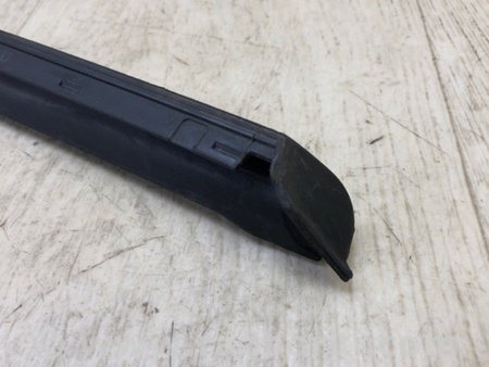 ФОТО Молдинг стекла для Audi (Ауди) A4 V B9 - 8W (2015-) Київ