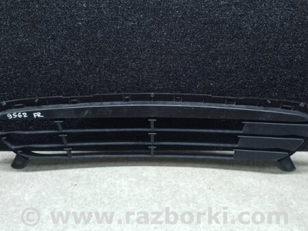 ФОТО Решітка переднього бампера для Hyundai Accent 4 RB (10-18) Київ