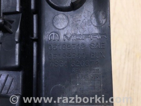 ФОТО Ліхтар зовнішній для Jeep Compass (06-15) Київ