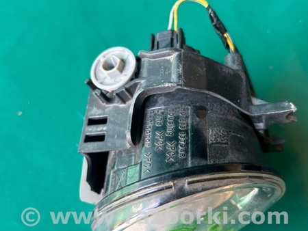 ФОТО Протитуманна фара для Lexus NX (14-21) Київ