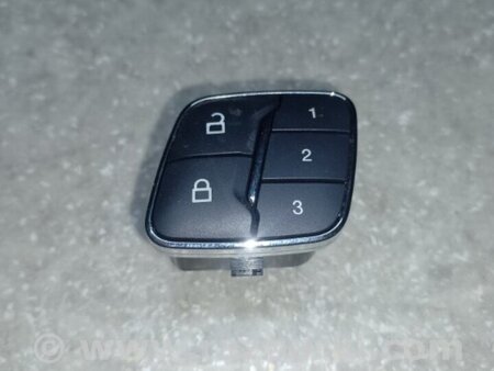 ФОТО Кнопка центрального замку для Lincoln MKZ II (12-16) Київ