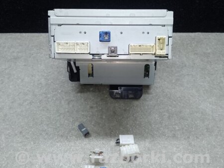 ФОТО Магнітола для Lexus CT200 (11-17) Київ