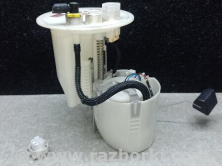 ФОТО Паливний насос для Lexus CT200 (11-17) Київ