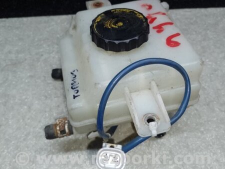 ФОТО Бачок головного гальмівного циліндра для Lexus CT200 (11-17) Київ