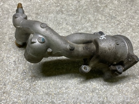 ФОТО Корпус термостату для Toyota Sienna (03-10) Київ