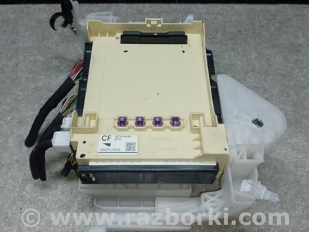 ФОТО Блок запобіжників салон для Toyota Camry 70 XV70 (17-23) Київ