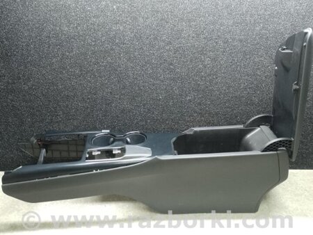 ФОТО Підлокітник для Toyota Camry 70 XV70 (17-23) Київ