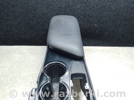 ФОТО Підлокітник для Toyota Camry 70 XV70 (17-23) Київ