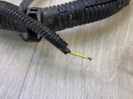 ФОТО Клема акумулятора для KIA Rio 3 UB (11-17) Київ