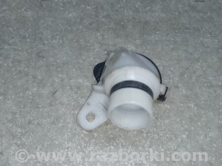 ФОТО Горловина бачка склоомивача для Toyota Camry 70 XV70 (17-23) Київ
