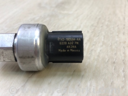 ФОТО Датчик тиску кондиціонера для Ford Mustang Mk6 (15-23) Київ