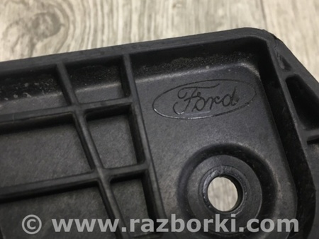 ФОТО Кронштейн переднього бампера (під фарою) для Ford Escape 3 (01.2012-12.2018) Київ