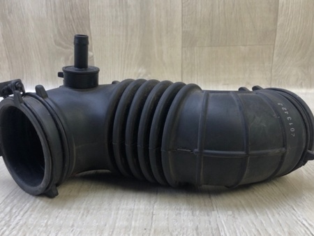 ФОТО Патрубок повітряного фільтра для Hyundai Veloster I FS (11-18) Київ