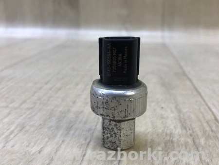 ФОТО Датчик тиску кондиціонера для Ford Escape 3 (01.2012-12.2018) Київ