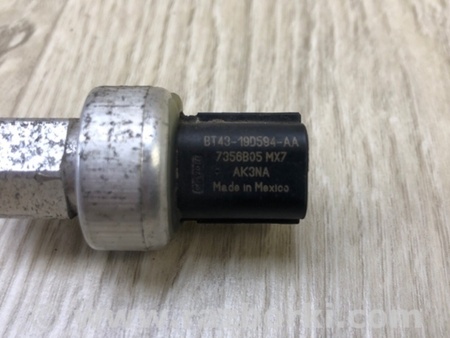 ФОТО Датчик тиску кондиціонера для Ford Escape 3 (01.2012-12.2018) Київ