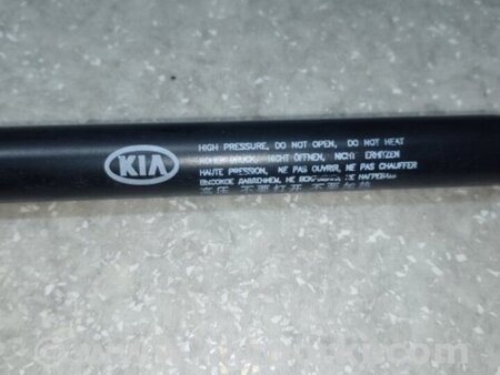 ФОТО Амортизатор кришки багажника для KIA Sorento 3 UM (14-20) Київ