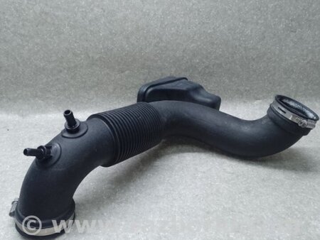 ФОТО Патрубок повітряного фільтра для KIA Sorento 3 UM (14-20) Київ