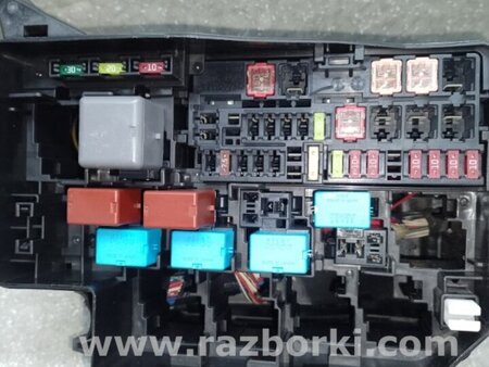 ФОТО Блок запобіжників моторний відсік для Toyota RAV-4 III CA30W/XA30 (05-16) Київ