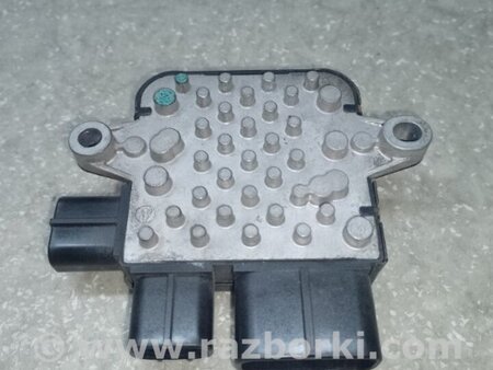 ФОТО Блок керування вентилятором радіатора для Nissan LEAF (10-17) Київ