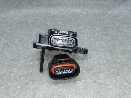 ФОТО Датчик положення педалі гальма для Toyota Prius III XW30 (09-15) Київ