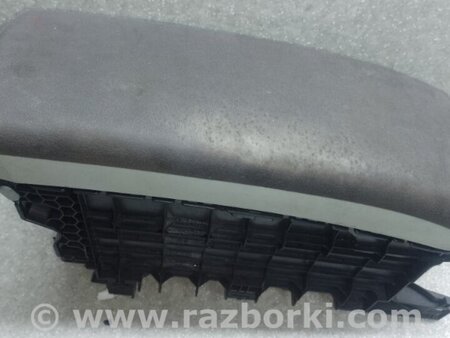 ФОТО Підлокітник для Toyota Prius III XW30 (09-15) Київ