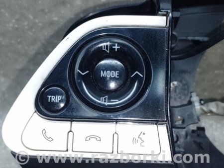 ФОТО Кнопки руля для Toyota Prius IV XW50 (15-22) Київ