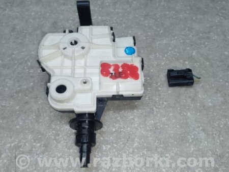 ФОТО Привід відкривання лючка бензобака для Toyota Prius IV XW50 (15-22) Київ